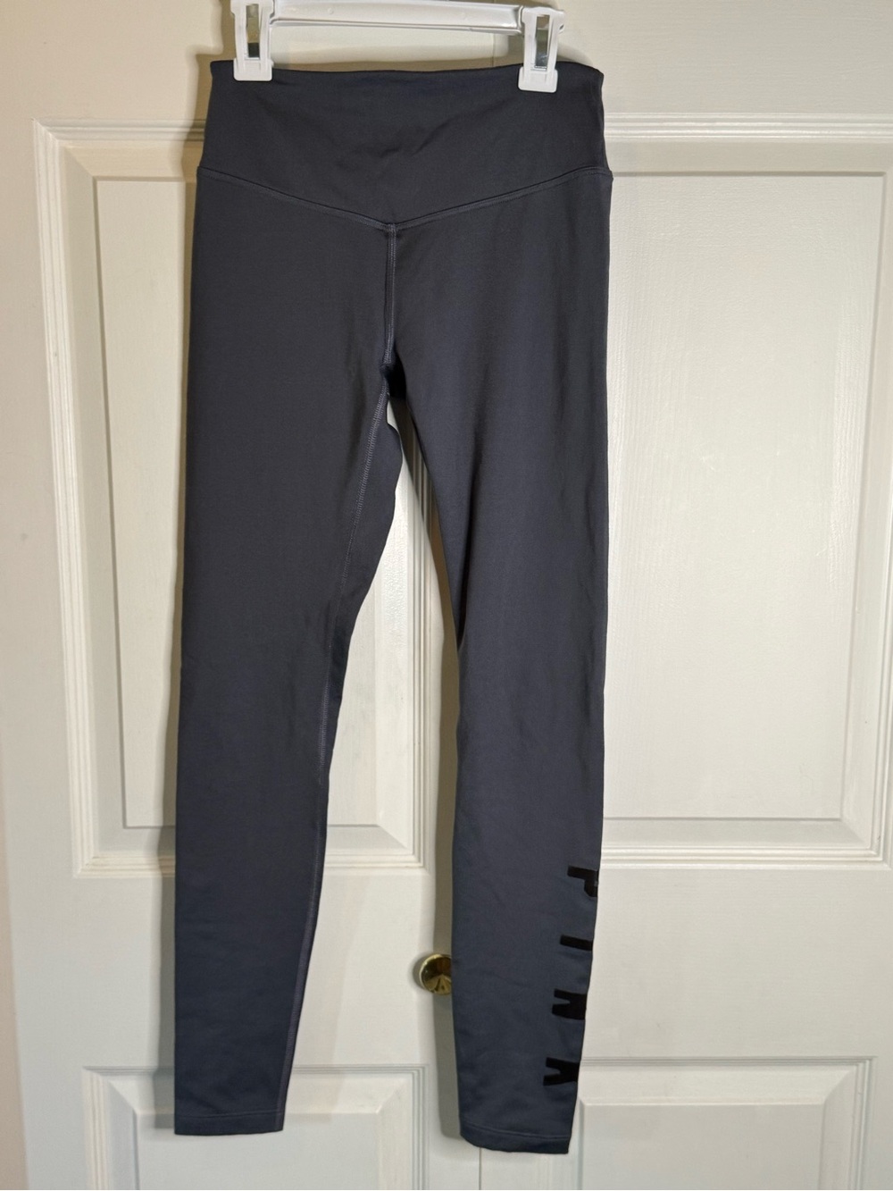 PINK Victoria's Secret Cozy Leggings in Charcoal Gray